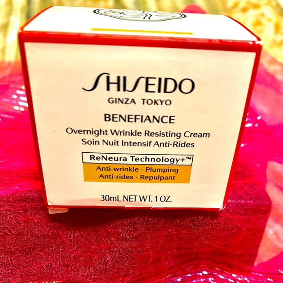 Shiseido bundle - Picture 5 of 7